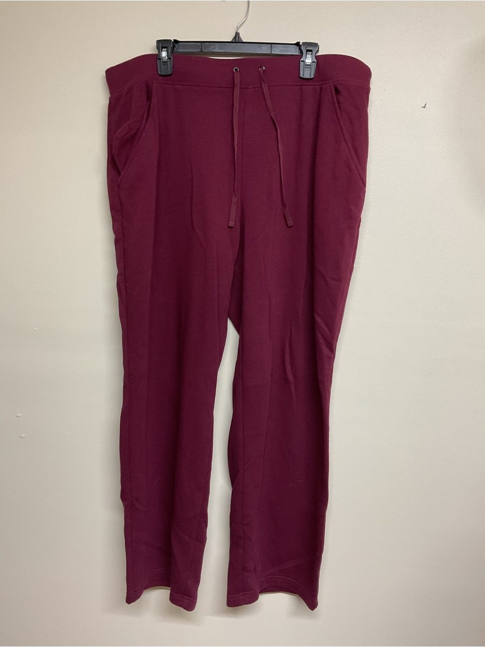St. John's Bay Women's Sweat Pants in Deep Wine